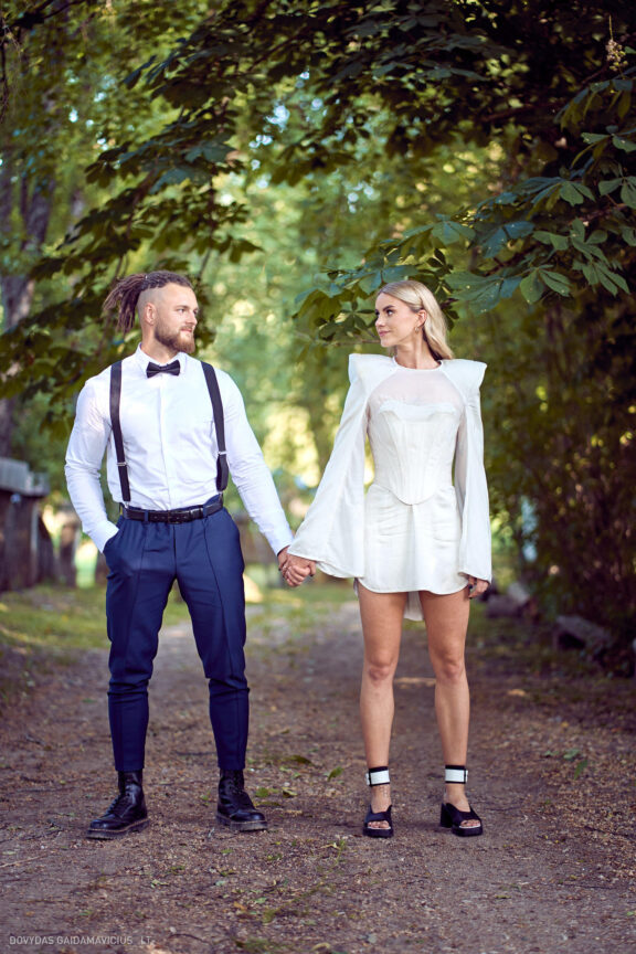 Vestuvės Simona Kergytė Steponavičienė ir Rimantas Steponavičius, Vestuvių šventė, Vestuvių fotosesija, @kapsicina, Panevėžys Vestuvių Fotografas: Dovydas Gaidamavičius © www.DovydasGaidamavicius.lt www.Dovis.lt Pagulbis sodyba vestuvėms, Tavo namai, Alanta, Aliona Jakutienė