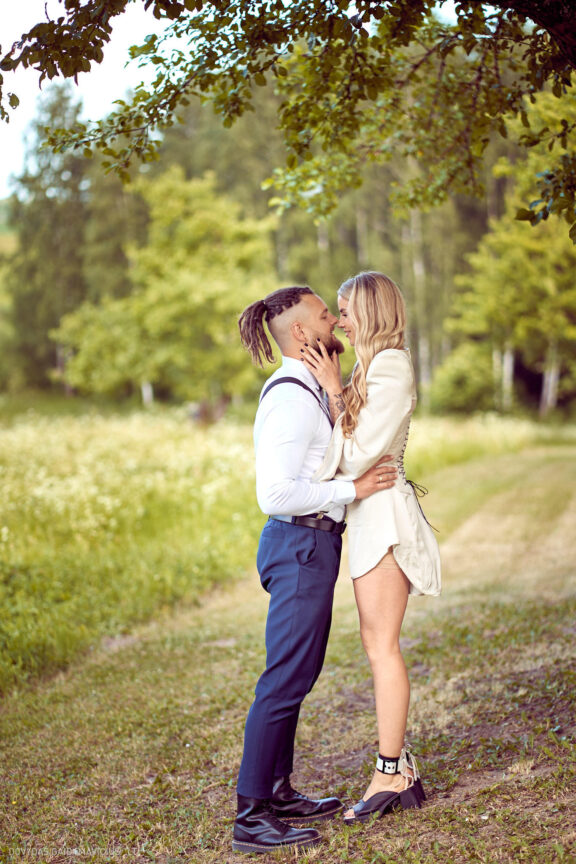 Vestuvės Simona Kergytė Steponavičienė ir Rimantas Steponavičius, Vestuvių šventė, Vestuvių fotosesija, @kapsicina, Panevėžys Vestuvių Fotografas: Dovydas Gaidamavičius © www.DovydasGaidamavicius.lt www.Dovis.lt Pagulbis sodyba vestuvėms, Tavo namai, Alanta, Aliona Jakutienė