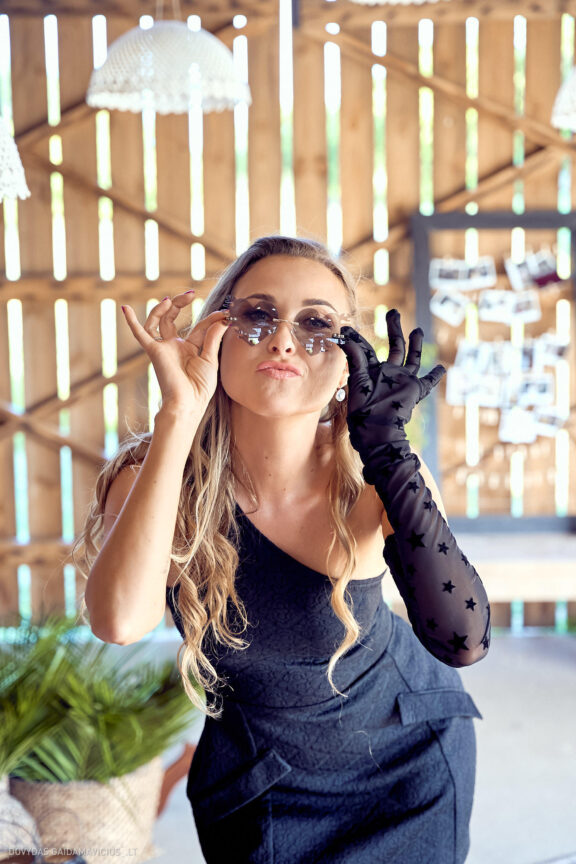 Vestuvės Simona Kergytė Steponavičienė ir Rimantas Steponavičius, Vestuvių šventė, Vestuvių fotosesija, @kapsicina, Panevėžys Vestuvių Fotografas: Dovydas Gaidamavičius © www.DovydasGaidamavicius.lt www.Dovis.lt Pagulbis sodyba vestuvėms, Tavo namai, Alanta, Aliona Jakutienė