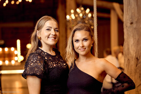 Vestuvės Simona Kergytė Steponavičienė ir Rimantas Steponavičius, Vestuvių šventė, Vestuvių fotosesija, @kapsicina, Panevėžys Vestuvių Fotografas: Dovydas Gaidamavičius © www.DovydasGaidamavicius.lt www.Dovis.lt Pagulbis sodyba vestuvėms, Tavo namai, Alanta, Aliona Jakutienė