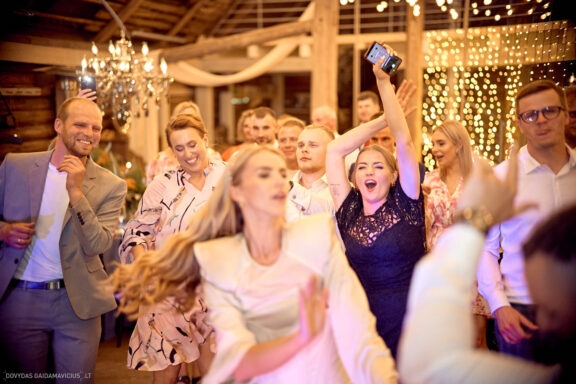 Vestuvės Simona Kergytė Steponavičienė ir Rimantas Steponavičius, Vestuvių šventė, Vestuvių fotosesija, @kapsicina, Panevėžys Vestuvių Fotografas: Dovydas Gaidamavičius © www.DovydasGaidamavicius.lt www.Dovis.lt Pagulbis sodyba vestuvėms, Tavo namai, Alanta, Aliona Jakutienė