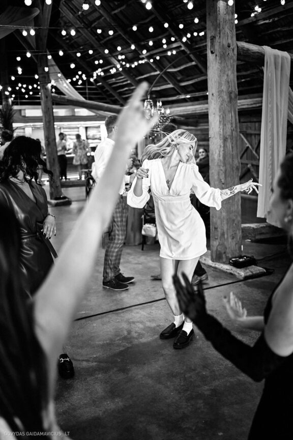 Vestuvės Simona Kergytė Steponavičienė ir Rimantas Steponavičius, Vestuvių šventė, Vestuvių fotosesija, @kapsicina, Panevėžys Vestuvių Fotografas: Dovydas Gaidamavičius © www.DovydasGaidamavicius.lt www.Dovis.lt Pagulbis sodyba vestuvėms, Tavo namai, Alanta, Aliona Jakutienė