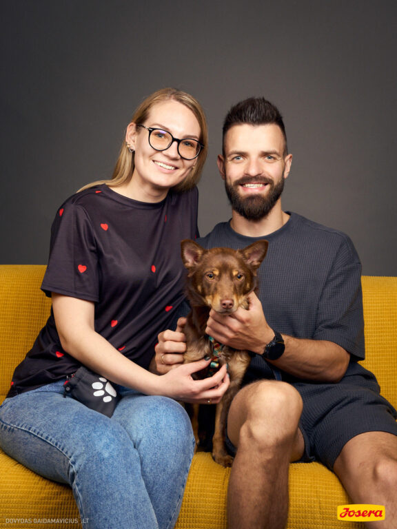 Gyvnųnų fotosesija Vilniaus Akropolyje, Akropolis, Fotografavimas, Fotosesija su augintiniu. Fotografas: Dovydas Gaidamavičius © www.DovydasGaidamavicius.lt www.Dovis.lt @dgaidamavicius Partneriai Josera Lietuva, LOVE MEDIA agentūra, AKROPOLIS Vilnius, DR.VET, Jeruzalės veterinarijos klinika
