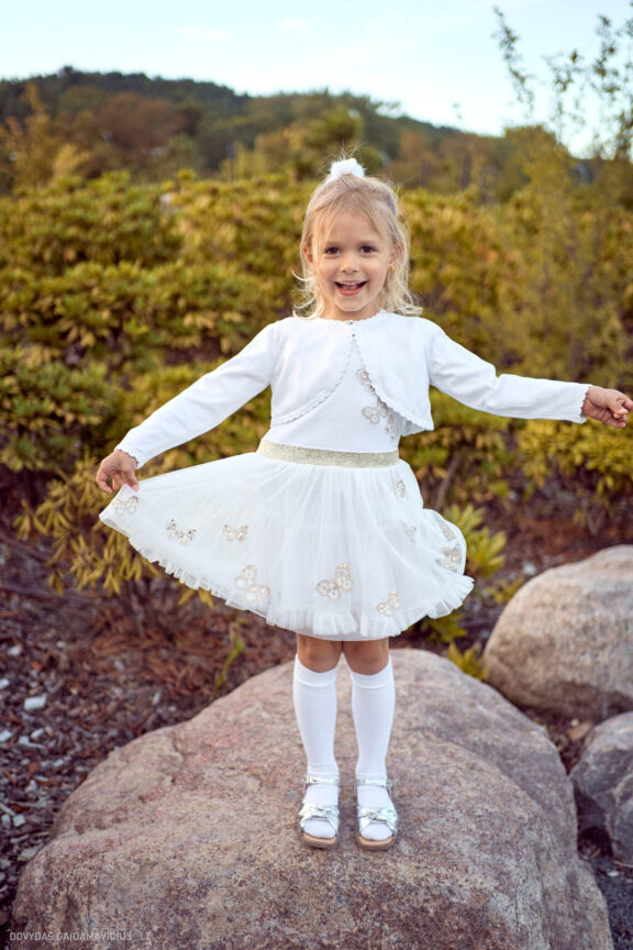 Asmeninė vaiko fotosesija Vilniuje, Vilnius, Japoniškas sodas Vilnius, Amanda Fotografas: Dovydas Gaidamavičius © www.DovydasGaidamavicius.lt www.Dovis.lt