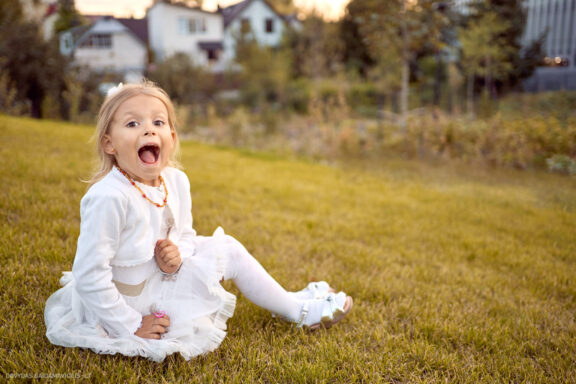 Asmeninė vaiko fotosesija Vilniuje, Vilnius, Japoniškas sodas Vilnius, Amanda Fotografas: Dovydas Gaidamavičius © www.DovydasGaidamavicius.lt www.Dovis.lt
