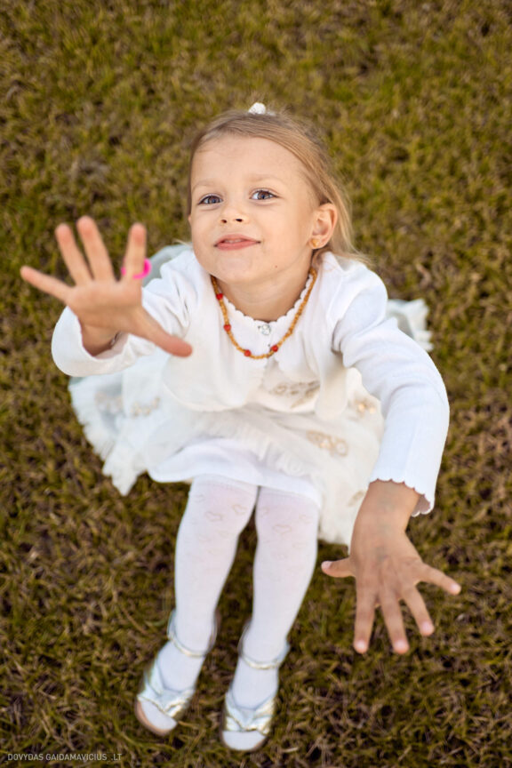 Asmeninė vaiko fotosesija Vilniuje, Vilnius, Japoniškas sodas Vilnius, Amanda Fotografas: Dovydas Gaidamavičius © www.DovydasGaidamavicius.lt www.Dovis.lt