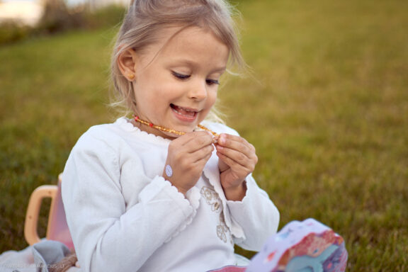 Asmeninė vaiko fotosesija Vilniuje, Vilnius, Japoniškas sodas Vilnius, Amanda Fotografas: Dovydas Gaidamavičius © www.DovydasGaidamavicius.lt www.Dovis.lt