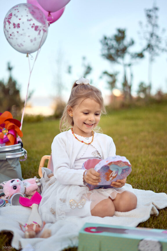 Asmeninė vaiko fotosesija Vilniuje, Vilnius, Japoniškas sodas Vilnius, Amanda Fotografas: Dovydas Gaidamavičius © www.DovydasGaidamavicius.lt www.Dovis.lt