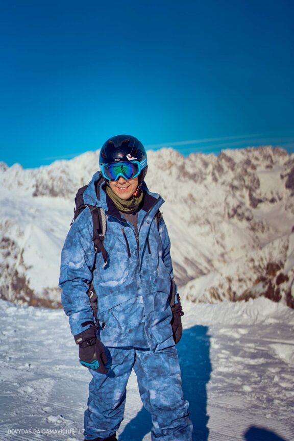 Gruzija, Sakartvelas, Mestia, Svaneti, Kelionė, Kalnai, Slidinėjimas, Žiema Fotografas: Dovydas Gaidamavičius Dovis www.Dovis.lt © www.DovydasGaidamavicius.lt  @DGaidamavicius