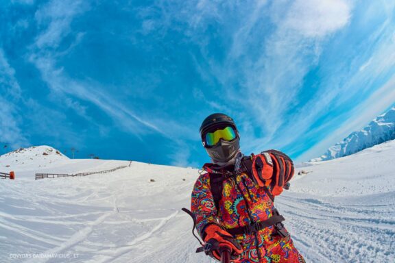 Gruzija, Sakartvelas, Mestia, Svaneti, Kelionė, Kalnai, Slidinėjimas, Žiema Fotografas: Dovydas Gaidamavičius Dovis www.Dovis.lt © www.DovydasGaidamavicius.lt  @DGaidamavicius