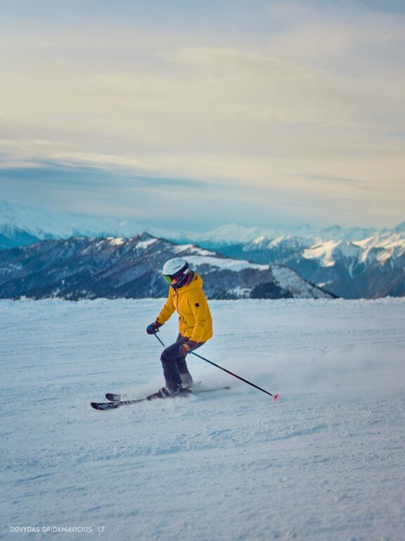 Gruzija, Sakartvelas, Mestia, Svaneti, Kelionė, Kalnai, Slidinėjimas, Žiema Fotografas: Dovydas Gaidamavičius Dovis www.Dovis.lt © www.DovydasGaidamavicius.lt  @DGaidamavicius