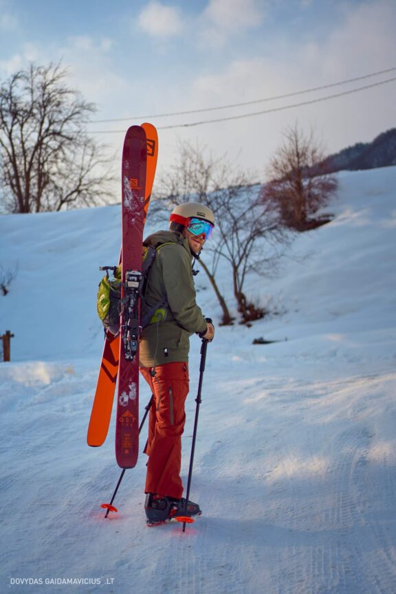 Gruzija, Sakartvelas, Mestia, Svaneti, Kelionė, Kalnai, Slidinėjimas, Žiema Fotografas: Dovydas Gaidamavičius Dovis www.Dovis.lt © www.DovydasGaidamavicius.lt  @DGaidamavicius
