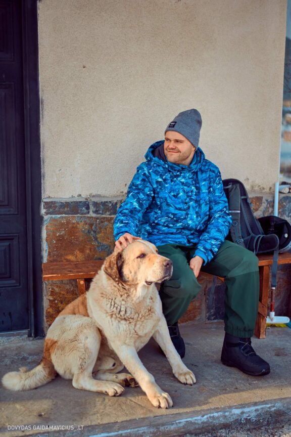 Gruzija, Sakartvelas, Mestia, Svaneti, Kelionė, Kalnai, Slidinėjimas, Žiema Fotografas: Dovydas Gaidamavičius Dovis www.Dovis.lt © www.DovydasGaidamavicius.lt  @DGaidamavicius