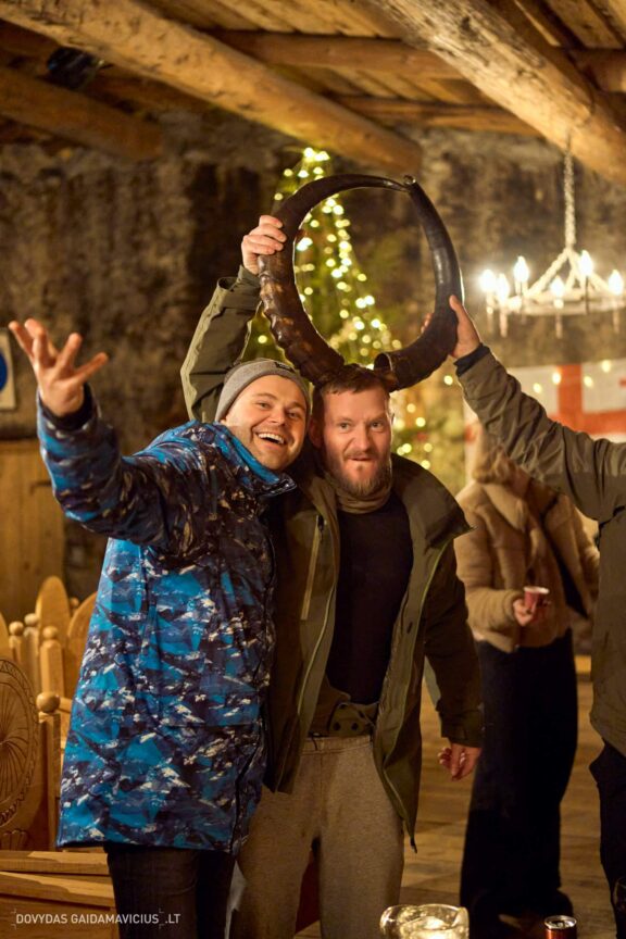 Gruzija, Sakartvelas, Mestia, Svaneti, Kelionė, Kalnai, Slidinėjimas, Žiema Fotografas: Dovydas Gaidamavičius Dovis www.Dovis.lt © www.DovydasGaidamavicius.lt  @DGaidamavicius