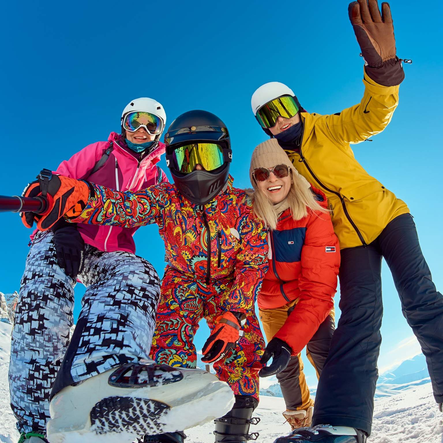 Gruzija, Sakartvelas, Mestia, Svaneti, Kelionė, Kalnai, Slidinėjimas, Žiema Fotografas: Dovydas Gaidamavičius Dovis www.Dovis.lt © www.DovydasGaidamavicius.lt  @DGaidamavicius