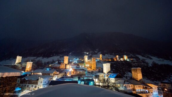 Gruzija, Sakartvelas, Mestia, Svaneti, Kelionė, Kalnai, Slidinėjimas, Žiema Fotografas: Dovydas Gaidamavičius Dovis www.Dovis.lt © www.DovydasGaidamavicius.lt  @DGaidamavicius