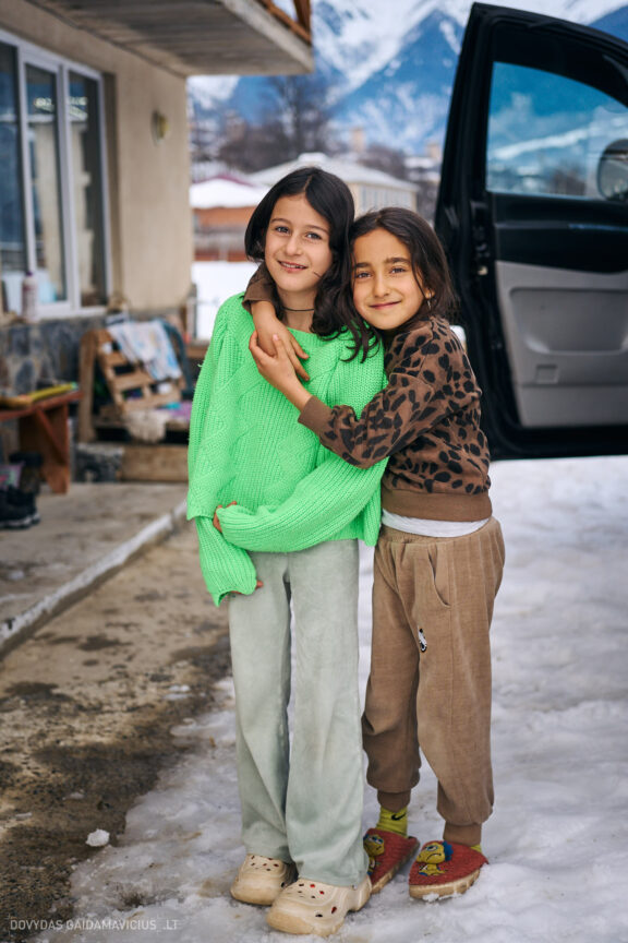 Sakartvelas, Gruzija, Mestia, Svaneti, Kelionė, Kalnai, Slidinėjimas, Žiema 2026 Fotografas: Dovydas Gaidamavičius Dovis www.Dovis.lt © www.DovydasGaidamavicius.lt  @DGaidamavicius