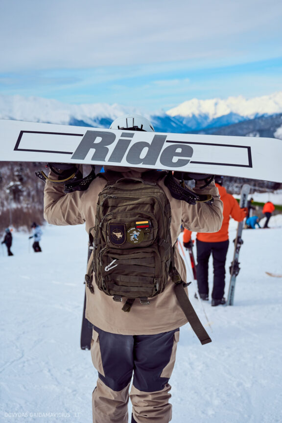 Sakartvelas, Gruzija, Mestia, Svaneti, Kelionė, Kalnai, Slidinėjimas, Žiema 2026 Fotografas: Dovydas Gaidamavičius Dovis www.Dovis.lt © www.DovydasGaidamavicius.lt  @DGaidamavicius