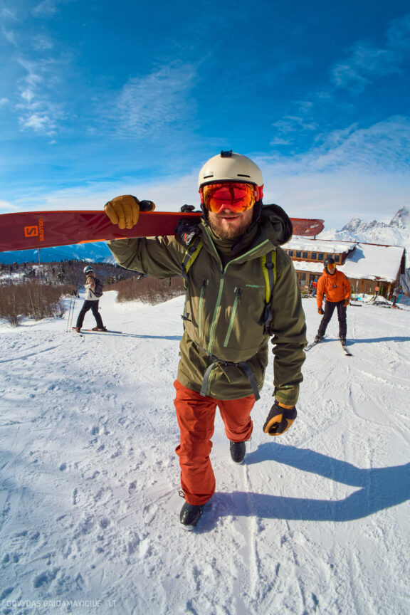 Sakartvelas, Gruzija, Mestia, Svaneti, Kelionė, Kalnai, Slidinėjimas, Žiema 2026 Fotografas: Dovydas Gaidamavičius Dovis www.Dovis.lt © www.DovydasGaidamavicius.lt  @DGaidamavicius