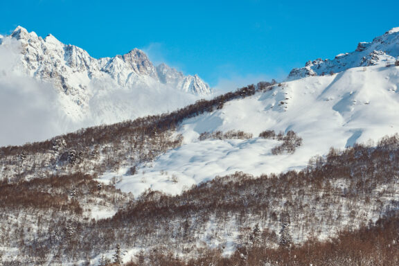 Sakartvelas, Gruzija, Mestia, Svaneti, Kelionė, Kalnai, Slidinėjimas, Žiema 2026 Fotografas: Dovydas Gaidamavičius Dovis www.Dovis.lt © www.DovydasGaidamavicius.lt  @DGaidamavicius