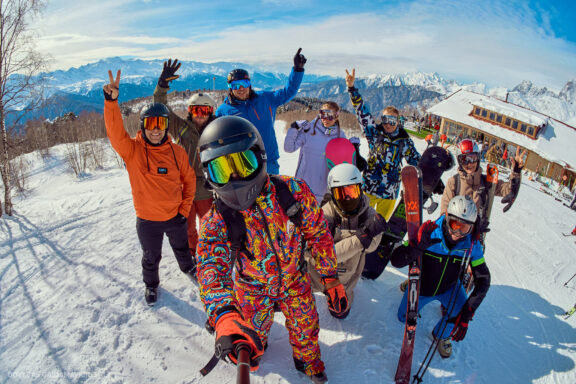 Sakartvelas, Gruzija, Mestia, Svaneti, Kelionė, Kalnai, Slidinėjimas, Žiema 2026 Fotografas: Dovydas Gaidamavičius Dovis www.Dovis.lt © www.DovydasGaidamavicius.lt  @DGaidamavicius