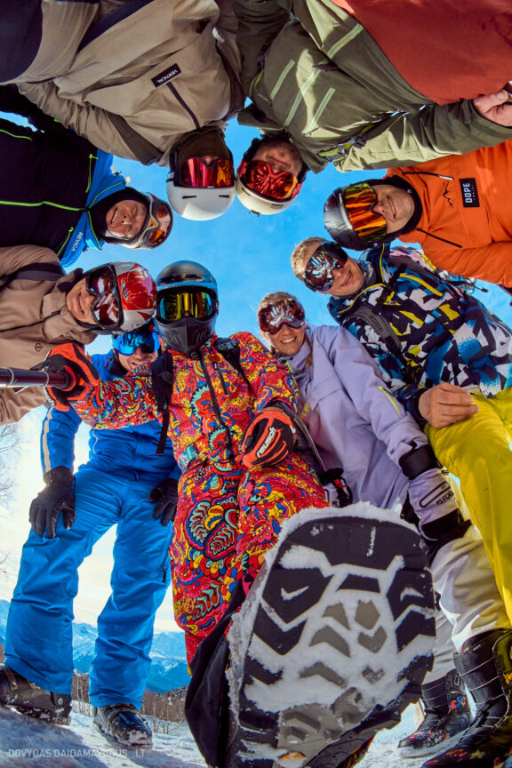 Sakartvelas, Gruzija, Mestia, Svaneti, Kelionė, Kalnai, Slidinėjimas, Žiema 2026 Fotografas: Dovydas Gaidamavičius Dovis www.Dovis.lt © www.DovydasGaidamavicius.lt  @DGaidamavicius